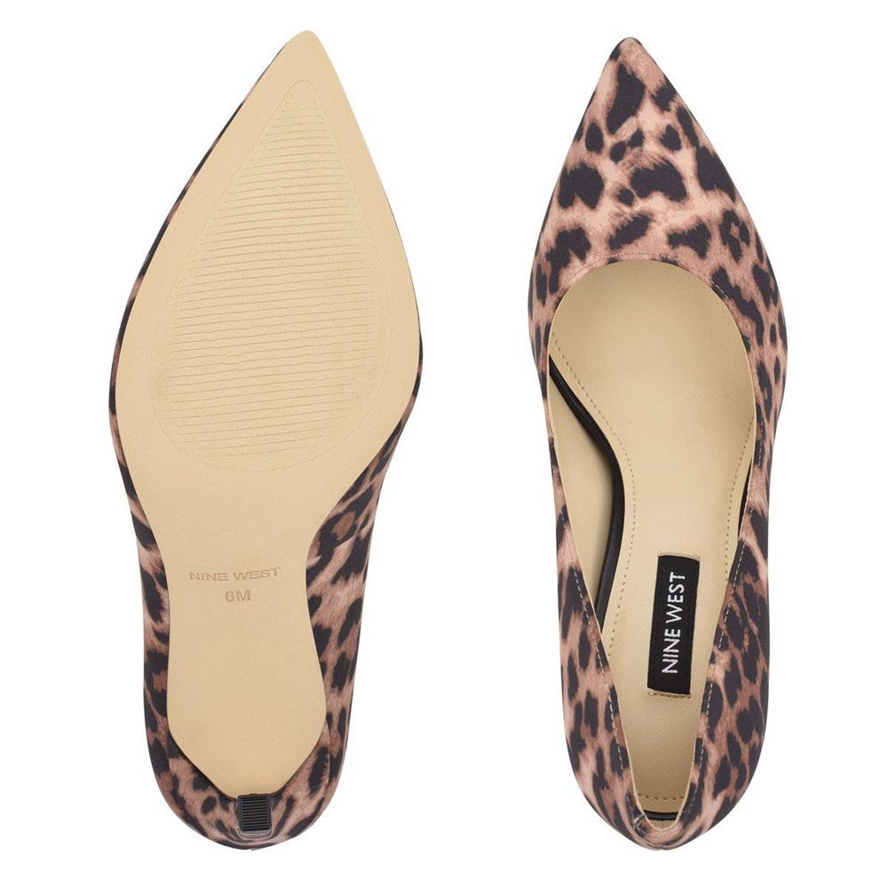 Pointed toe store leopard heels